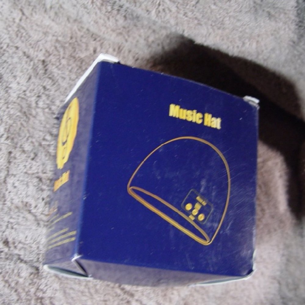 Bluetooth Music Warm Beanie Wireless Smart Headset Headphone Black new inbox